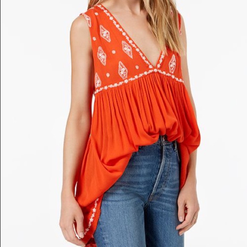 🆕 Free People Sleeveless Embroidered Diamond Top